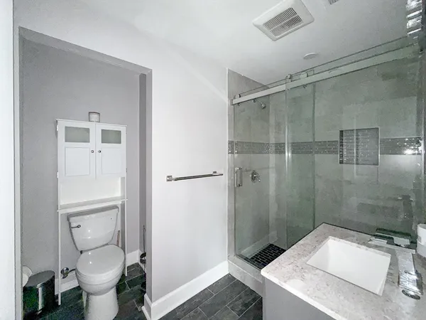 $2,100 | 468 Salem Street, Unit 2, Malden, MA 02148