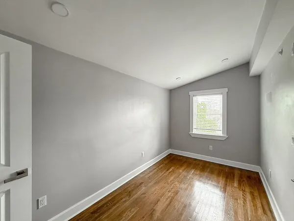 $2,100 | 468 Salem Street, Unit 2, Malden, MA 02148