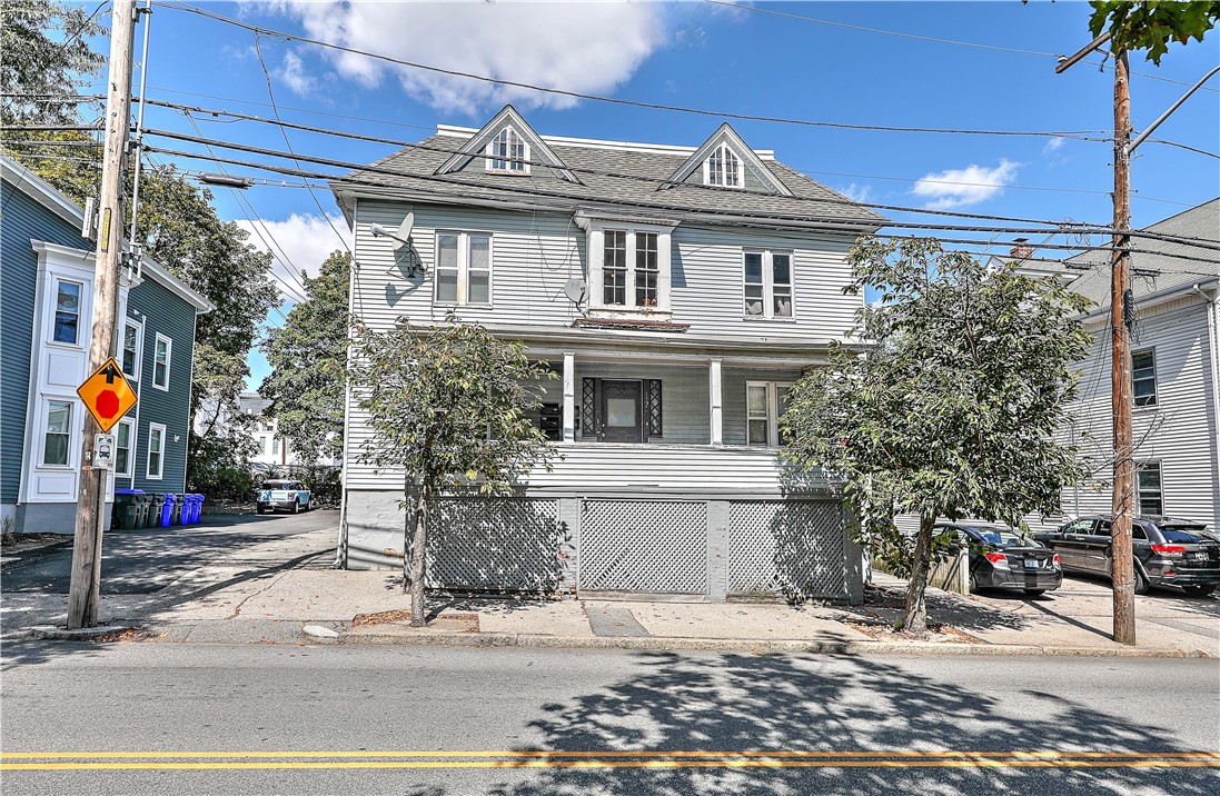 124 Pitman Street Providence, RI 02906 - Photo 1 of 28