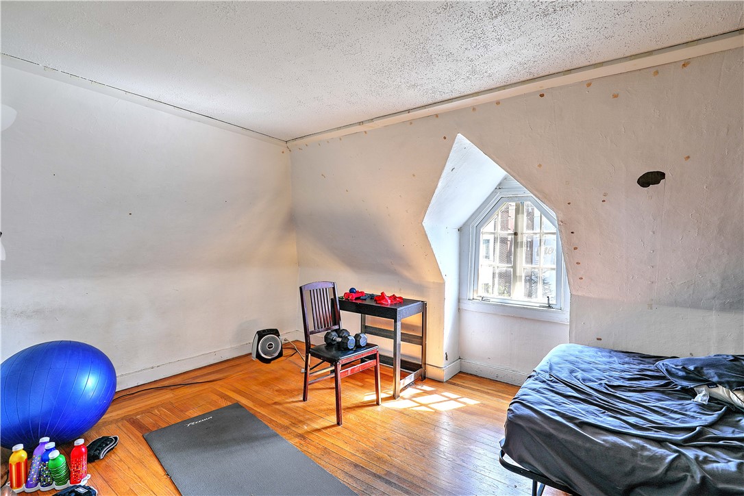 124 Pitman Street Providence, RI 02906 - Photo 23 of 28
