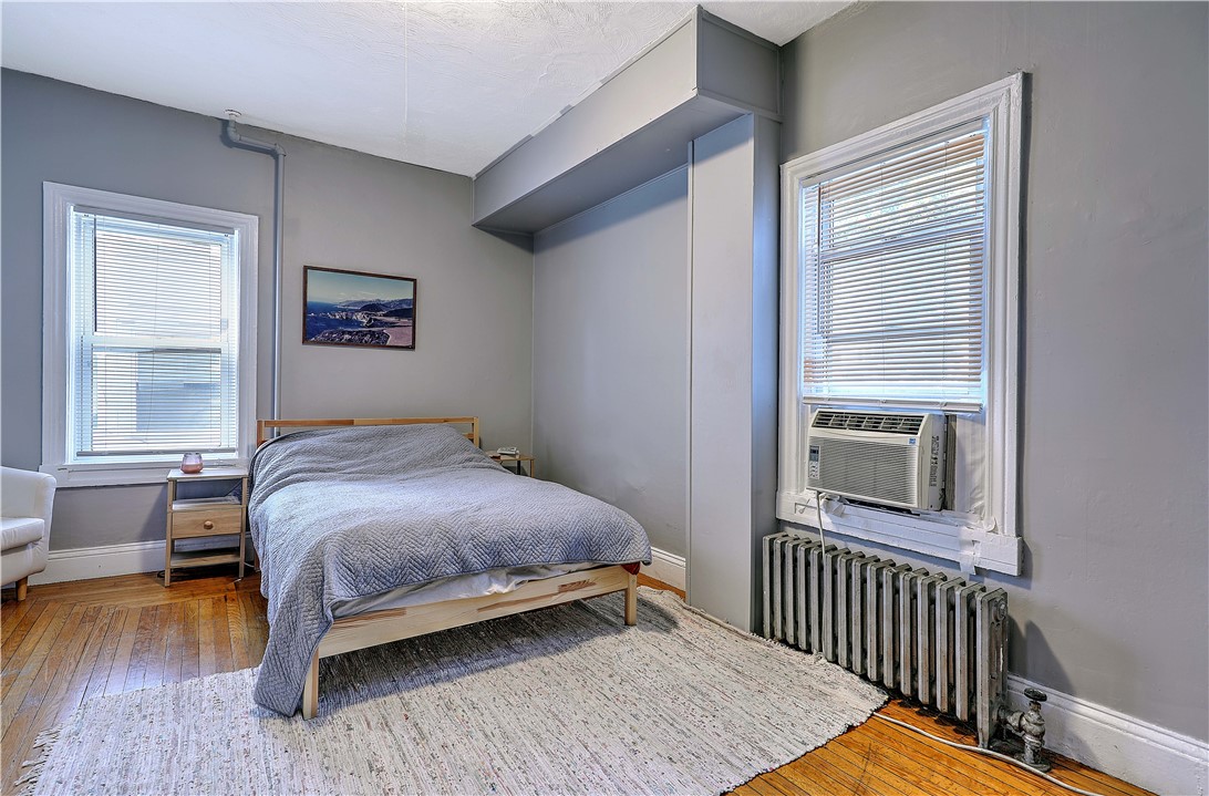 124 Pitman Street Providence, RI 02906 - Photo 10 of 28