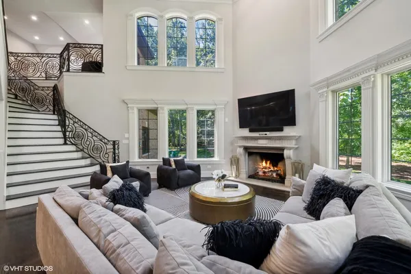 $1,850,000 | 4529 North Krueger Road, Long Grove, IL 60047