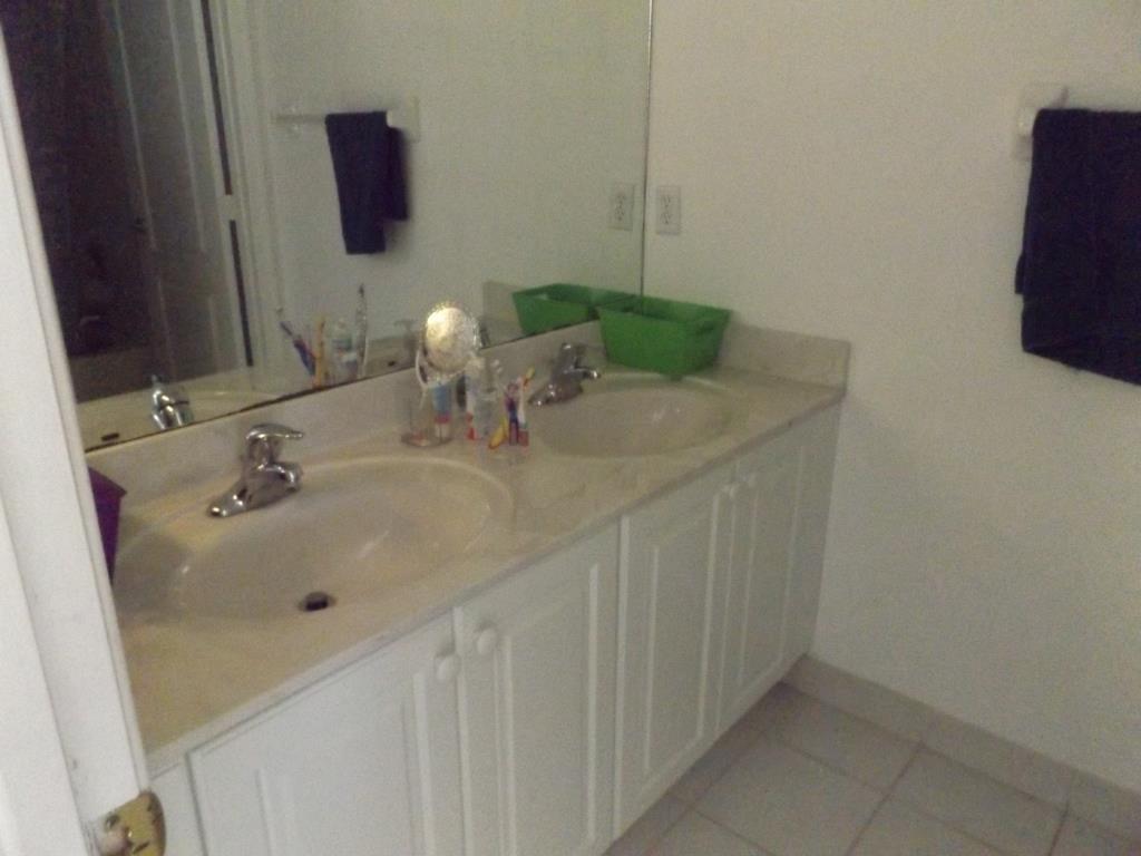 6201 Spring Lake Terrace Fort Pierce, FL 34951 - Photo 6 of 11 2nd Bath