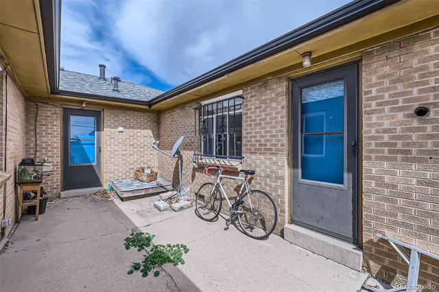 $825,000 | 3542 Kearney Street, Denver, CO 80207