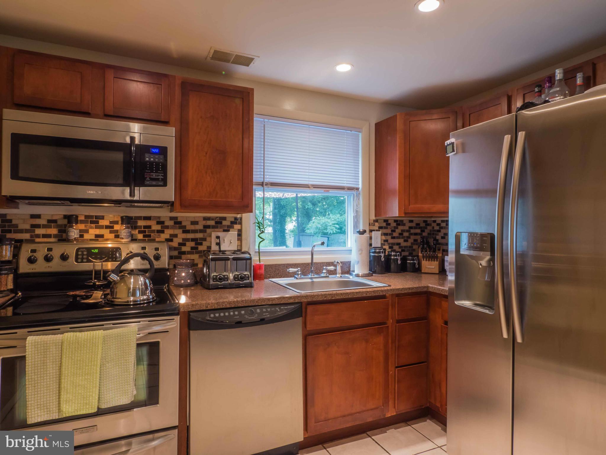 1329 Greyswood Road Odenton, MD 21113 - Photo 2 of 29 Kitchen