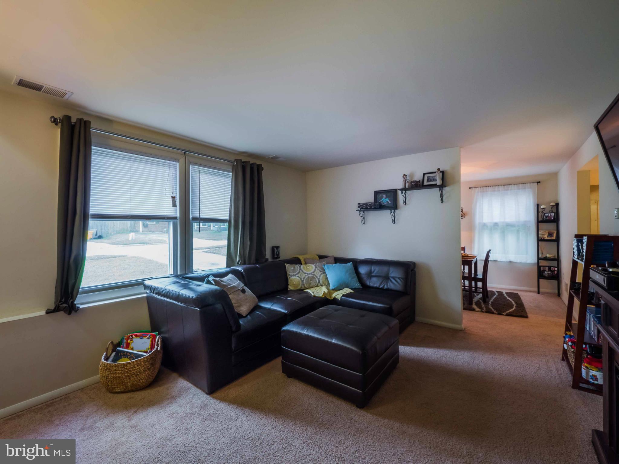 1329 Greyswood Road Odenton, MD 21113 - Photo 21 of 29 Living Room