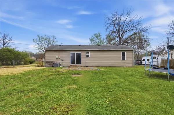 $190,000 | 17410 Chestnut Drive, Belton, MO 64012