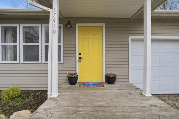 $200,000 | 17410 Chestnut Drive, Belton, MO 64012