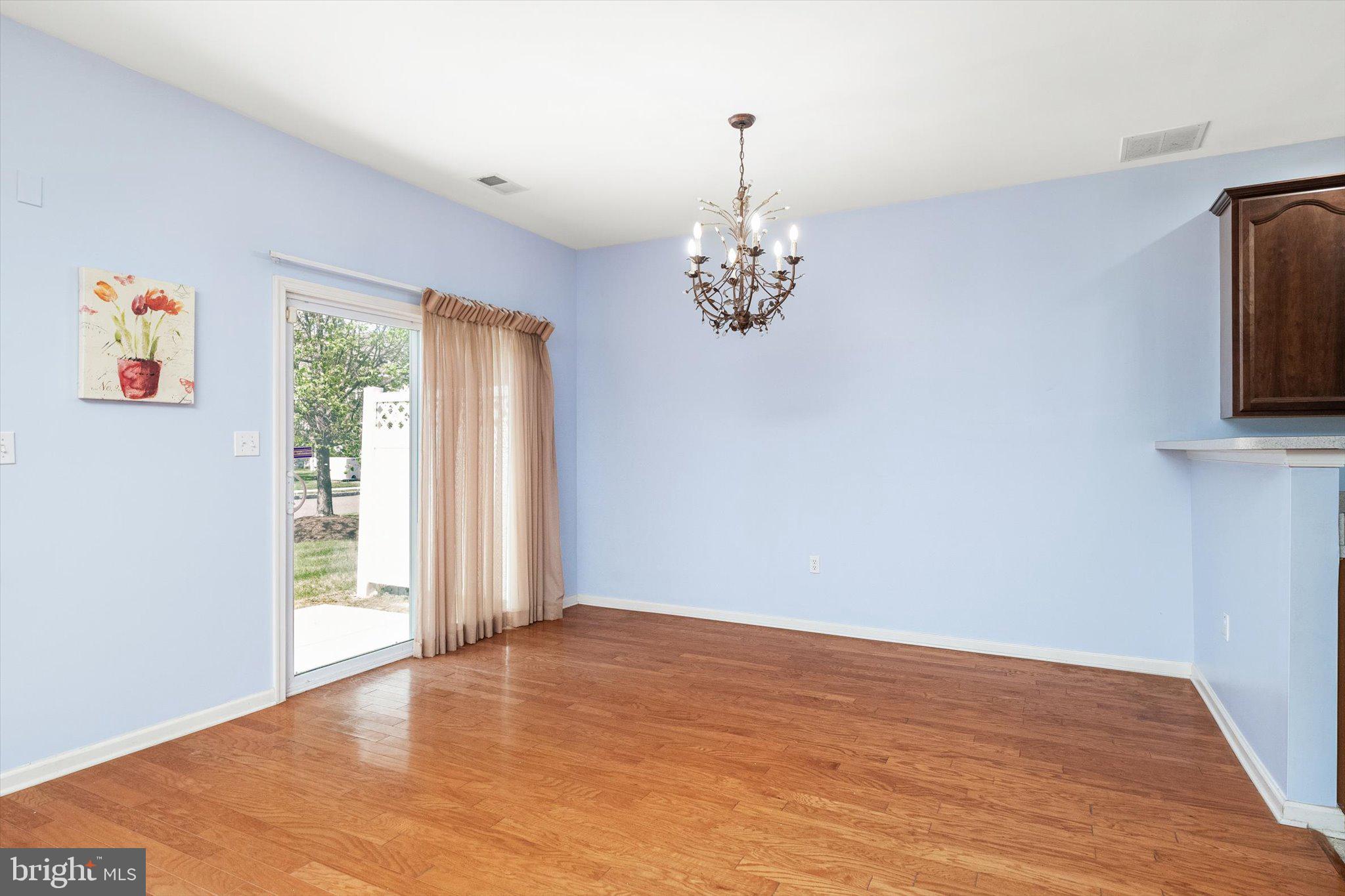 24 Blake Drive Pennington, NJ 08534 - Photo 10 of 28 a view of empty room with window
