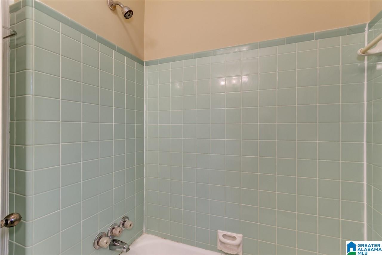 953 Shades Crest Road Birmingham, AL 35226 - Photo 20 of 24 Gallery Image 20