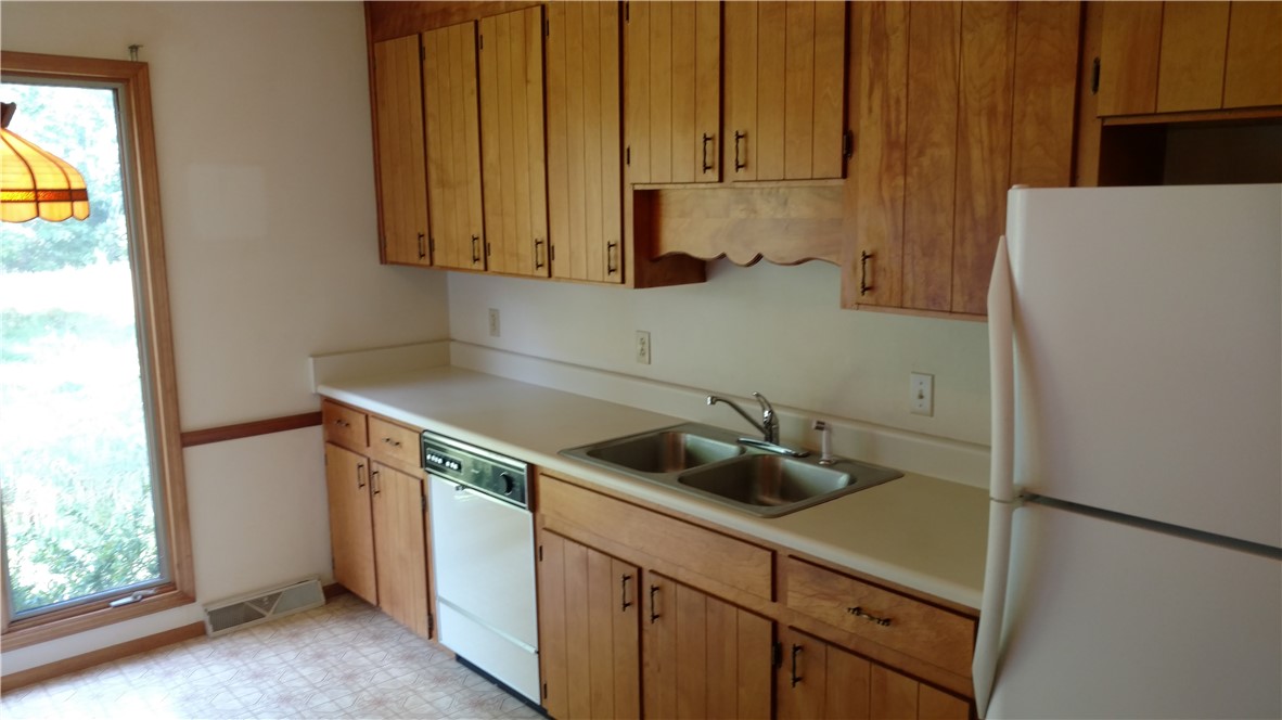 140 Loftis Road, Unit ABBEVILLE Abbeville, SC 29620 - Photo 3 of 27 Gallery Image 3