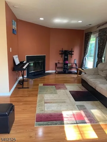 $4,300 | 2 Halstead Place, Princeton, NJ 08540