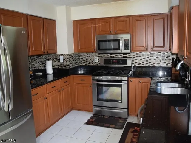 $4,300 | 2 Halstead Place, Princeton, NJ 08540