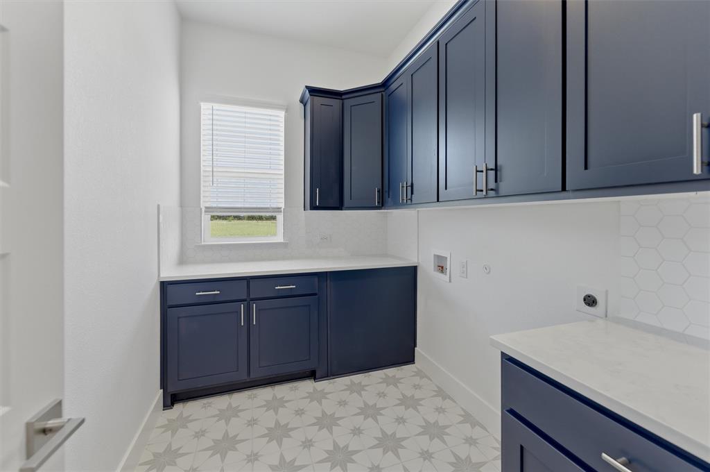 1003 Webb Court Van Alstyne, TX 75495 - Photo 9 of 30