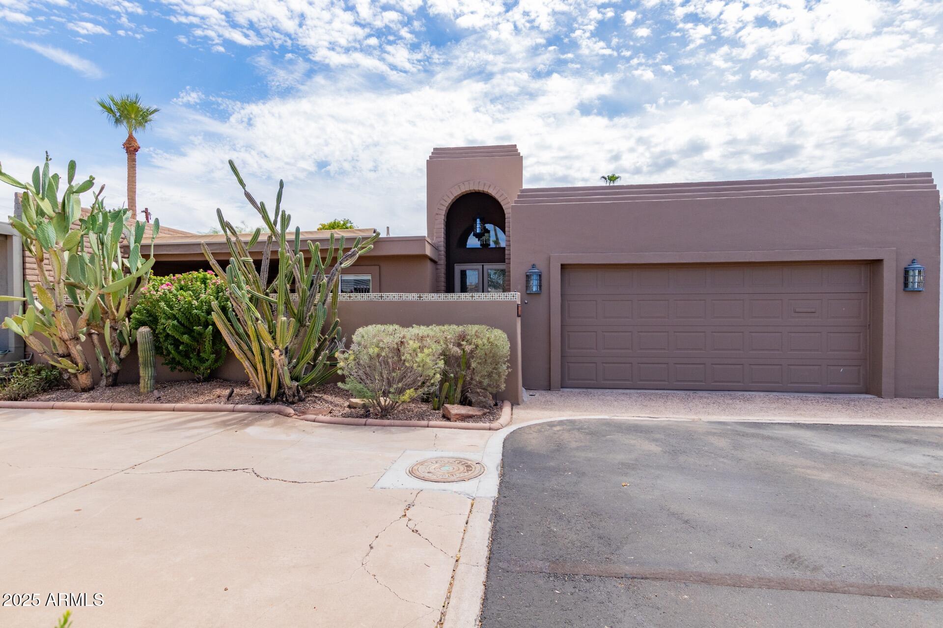 7770 East Camelback Road, Unit 16 Scottsdale, AZ 85251 - Photo 1 of 26 Camelback 1