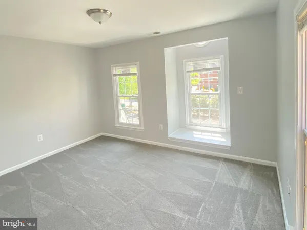 $1,775 | 4733 Bradley Boulevard, Unit 11, Chevy Chase, MD 20815