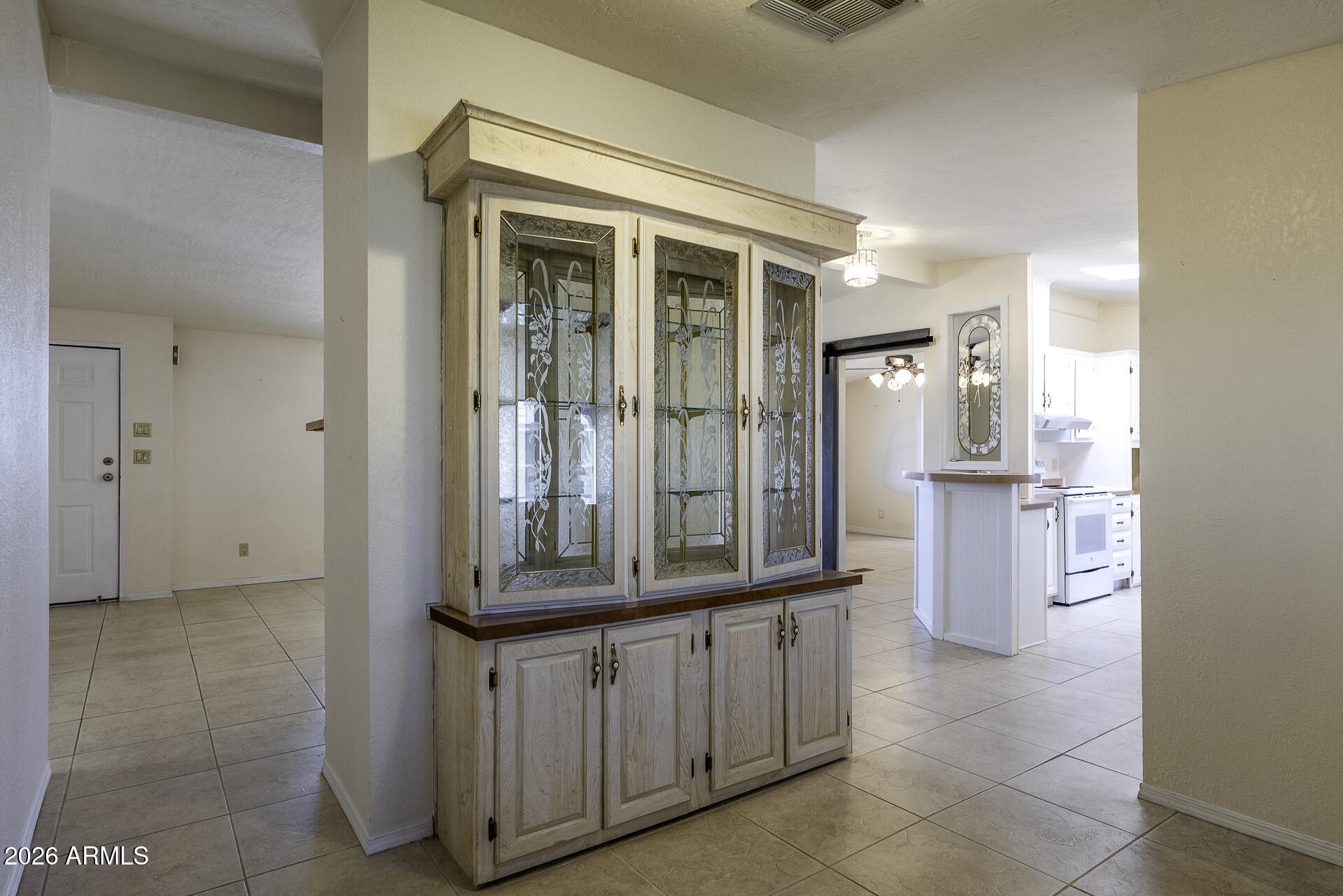 2100 North Trekell Road, Unit 366 Casa Grande, AZ 85122 - Photo 16 of 43 2100 N Trekell Lot 366 - Dining Room Vie