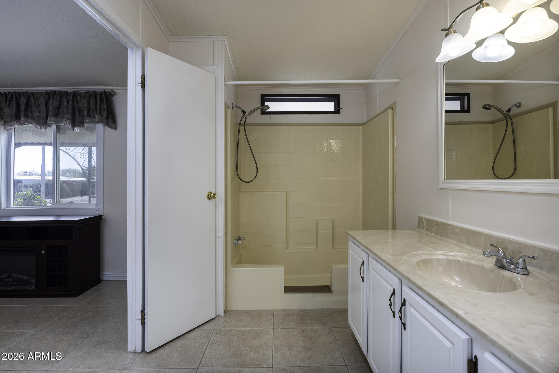 2100 North Trekell Road, Unit 366 Casa Grande, AZ 85122 - Photo 20 of 43 2100 N Trekell Lot 366 - Primary Bathroo