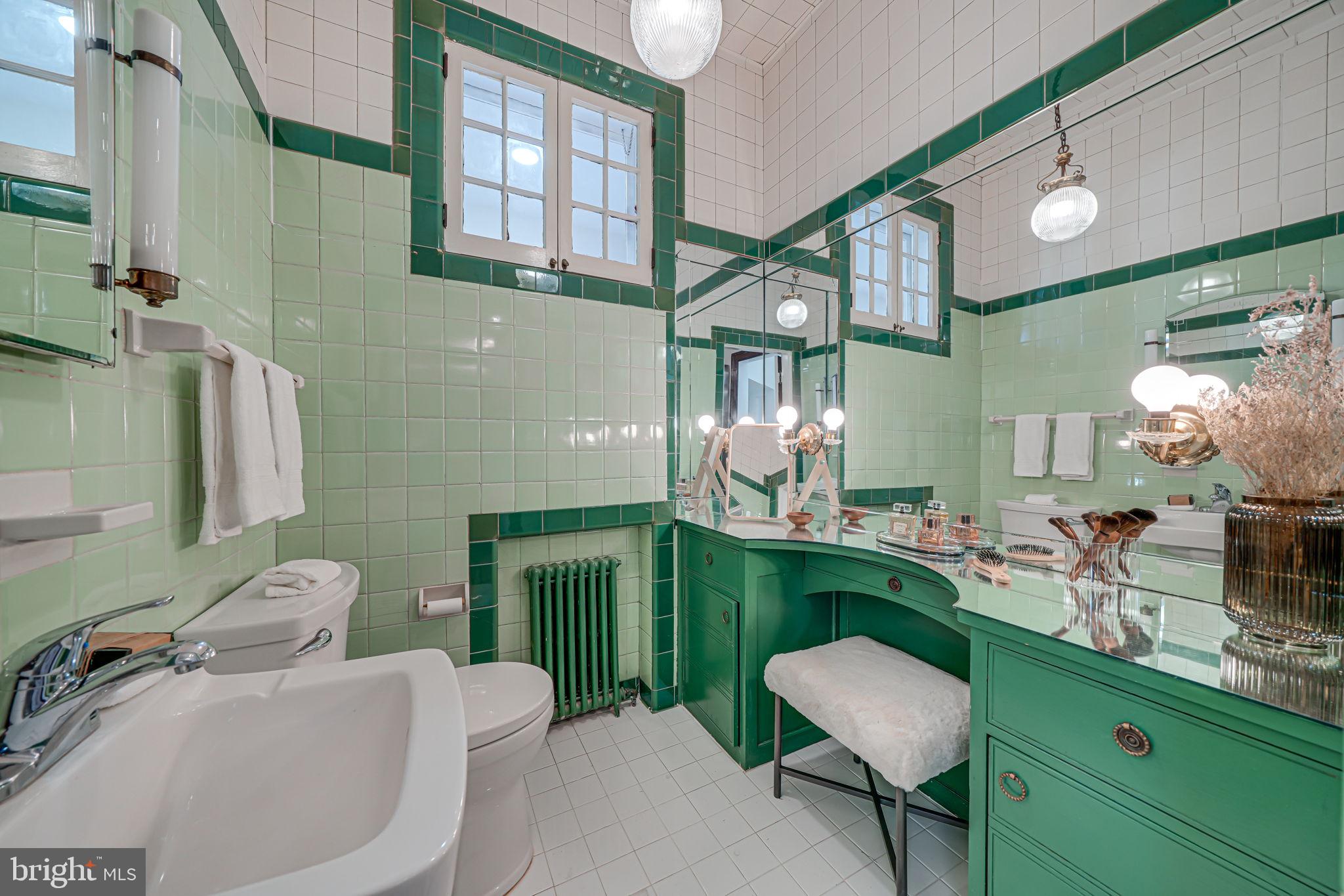 1411 Decatur Street Northwest Washington, DC 20011 - Photo 23 of 86