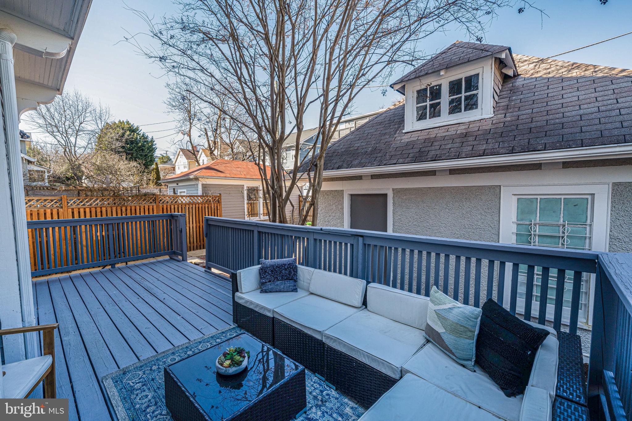 1411 Decatur Street Northwest Washington, DC 20011 - Photo 27 of 86