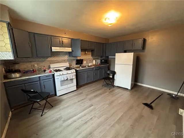 $240,000 | 926 Burnet Avenue, Unit 30, Syracuse, NY 13203