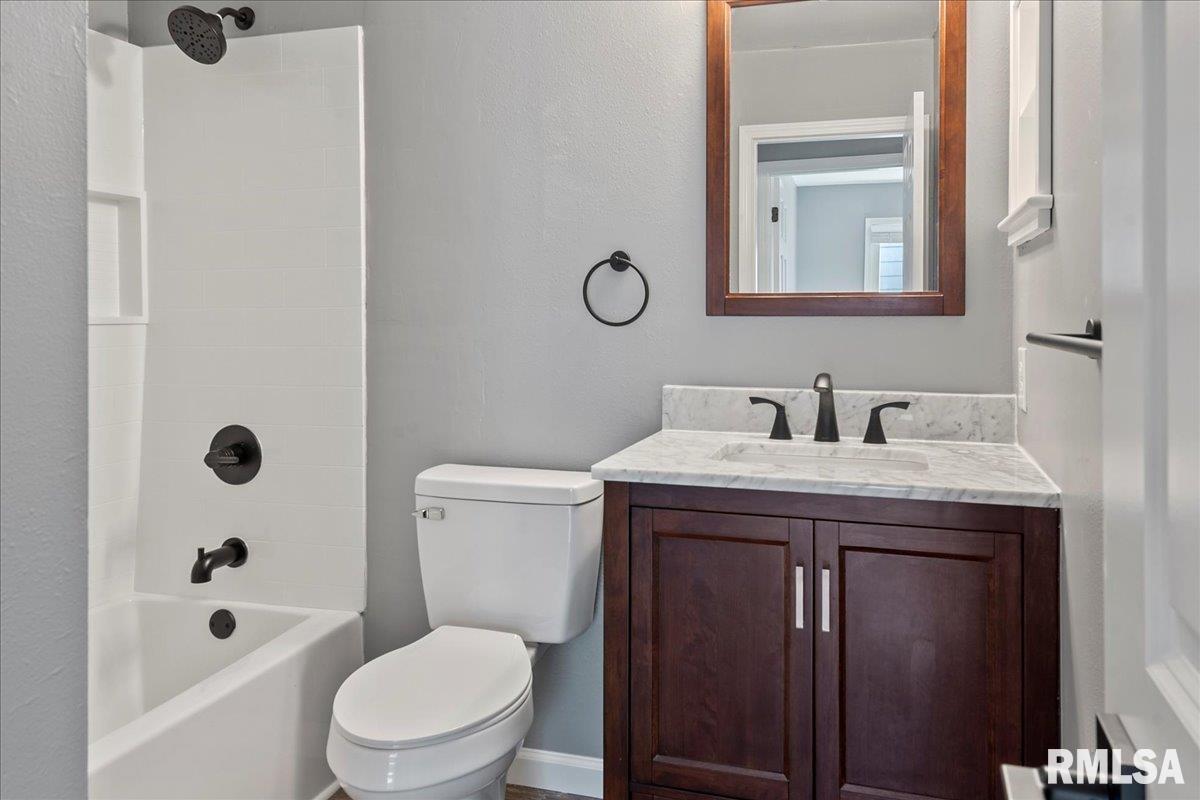 119 Springbrook Drive Springfield, IL 62702 - Photo 19 of 31