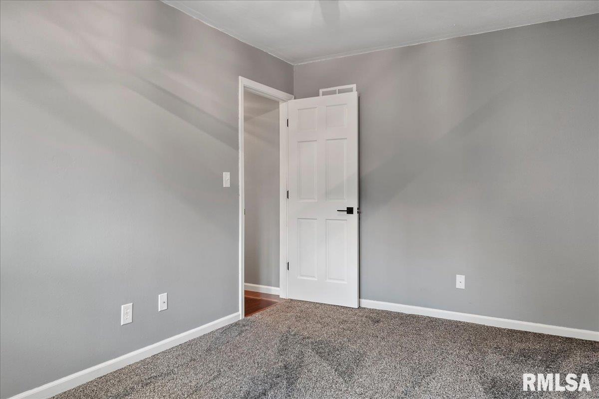 119 Springbrook Drive Springfield, IL 62702 - Photo 27 of 31