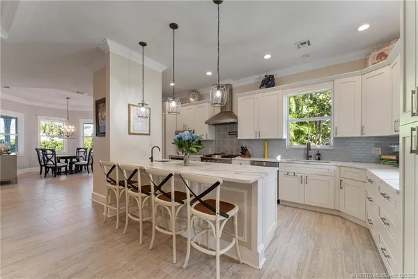 $1,690,000 | 1002 Southeast Riverside Drive, Stuart, FL 34996