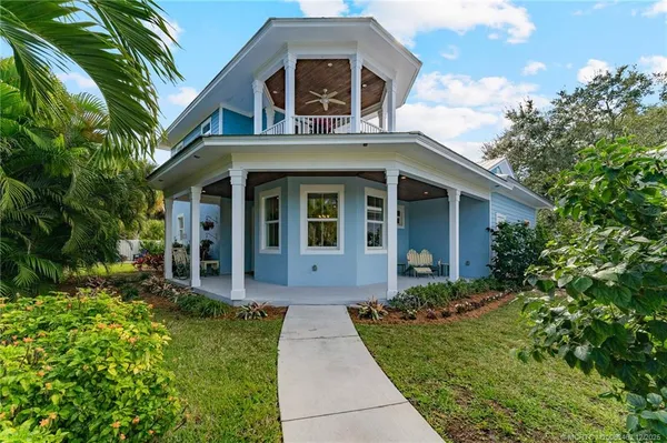 $1,690,000 | 1002 Southeast Riverside Drive, Stuart, FL 34996