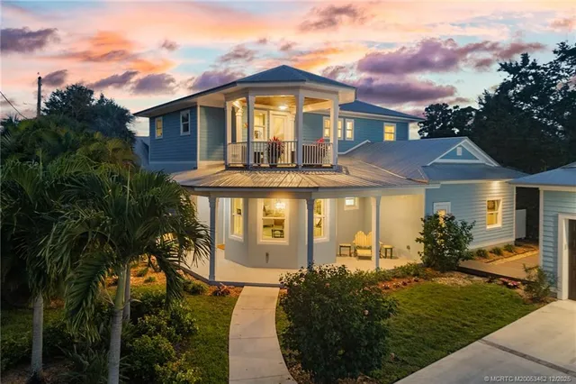 $1,725,000 | 1002 Southeast Riverside Drive, Stuart, FL 34996