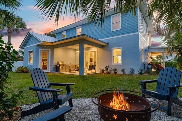 $1,690,000 | 1002 Southeast Riverside Drive, Stuart, FL 34996