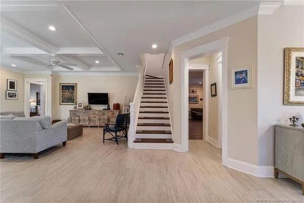 $1,690,000 | 1002 Southeast Riverside Drive, Stuart, FL 34996