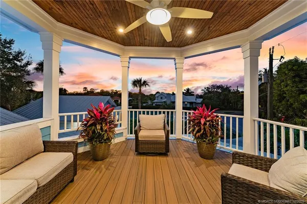 $1,690,000 | 1002 Southeast Riverside Drive, Stuart, FL 34996