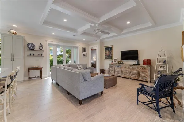 $1,690,000 | 1002 Southeast Riverside Drive, Stuart, FL 34996