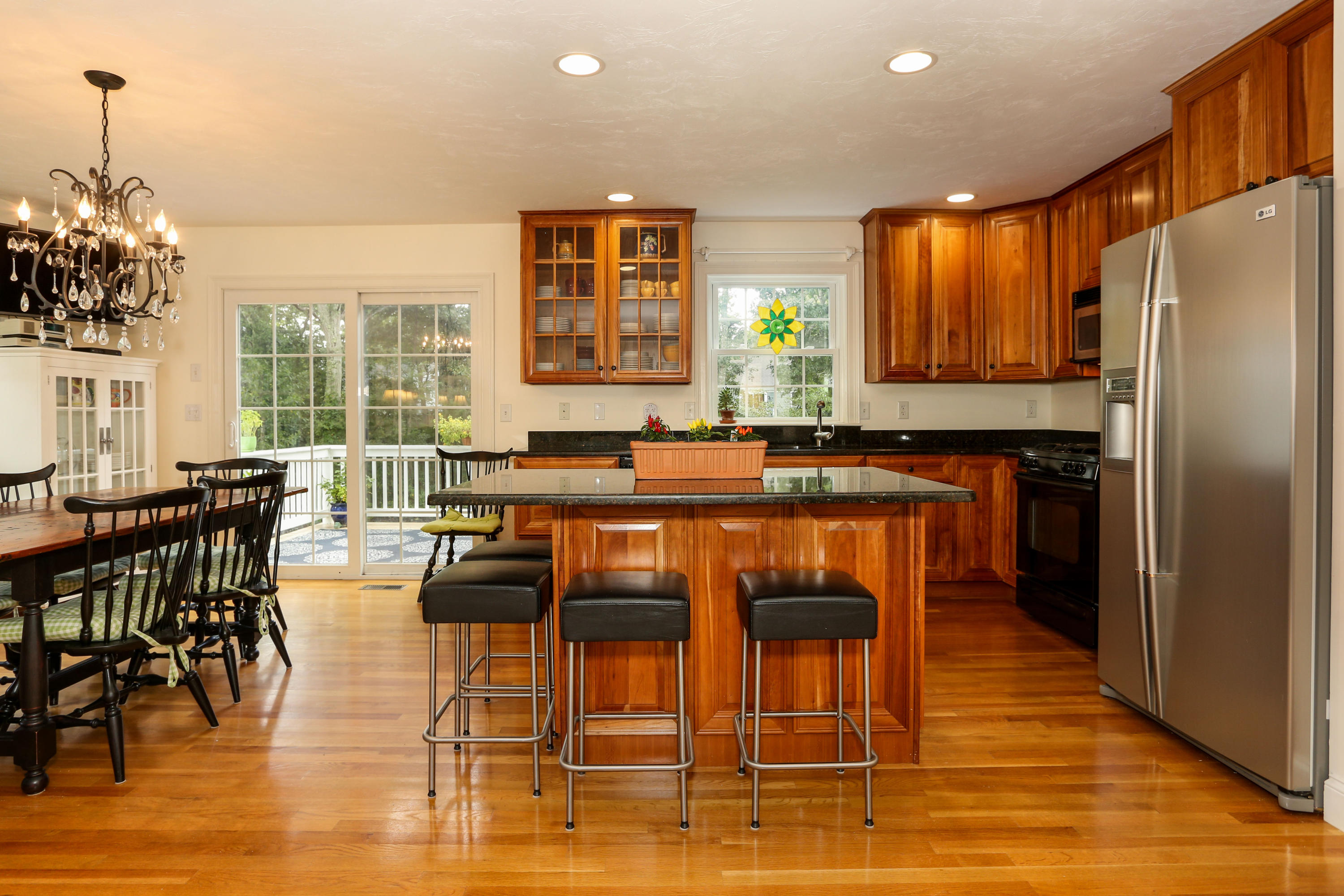 47 Bay Road Harwich, MA 02645 - Photo 8 of 35 44BayLR-9