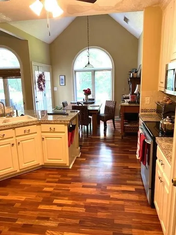 $3,700 | 341 Pebble Trail, Alpharetta, GA 30009