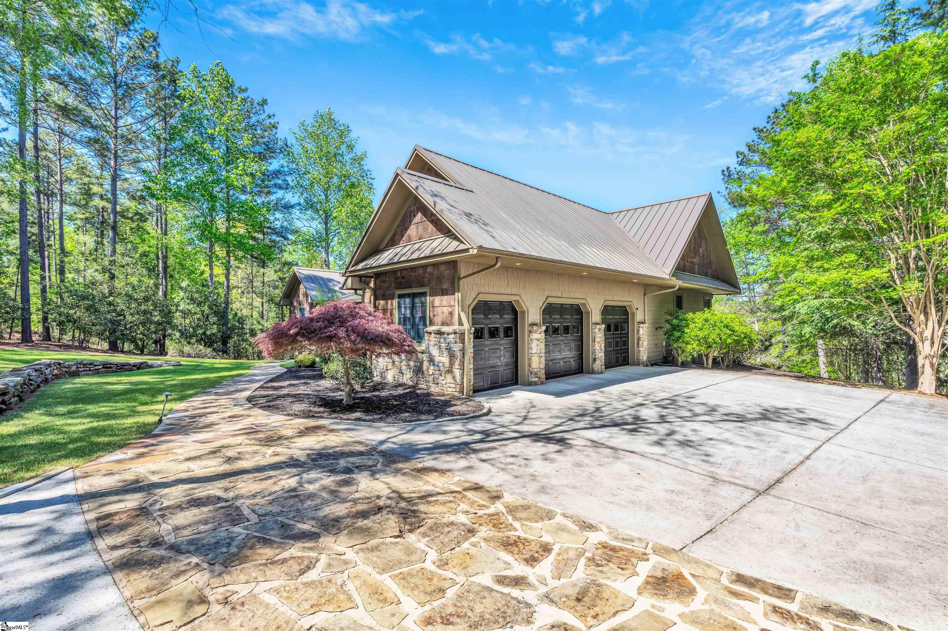 301 Augusta Way Sunset, SC 29685 - Photo 4 of 50