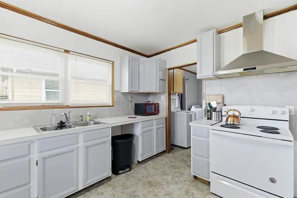$189,900 | 740 West 10th Street, Casper, WY 82601