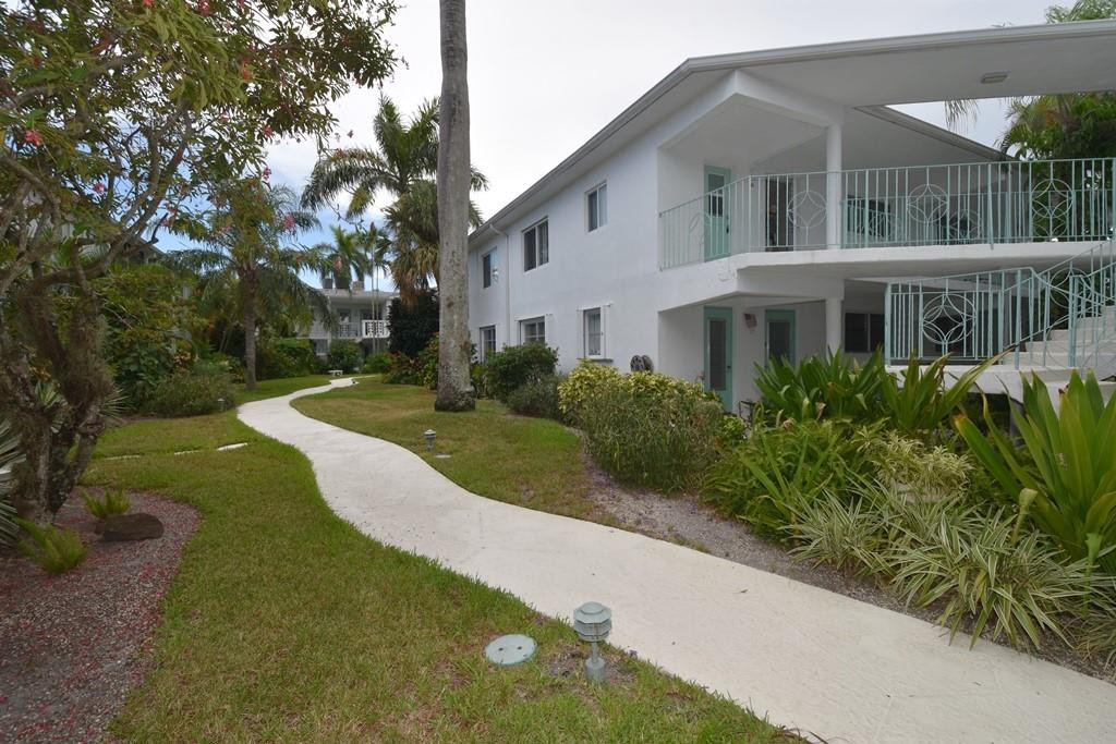 2161 Northeast 42nd Court, Unit 114 Lighthouse Point, FL 33064 - Photo 13 of 36 Photo 14