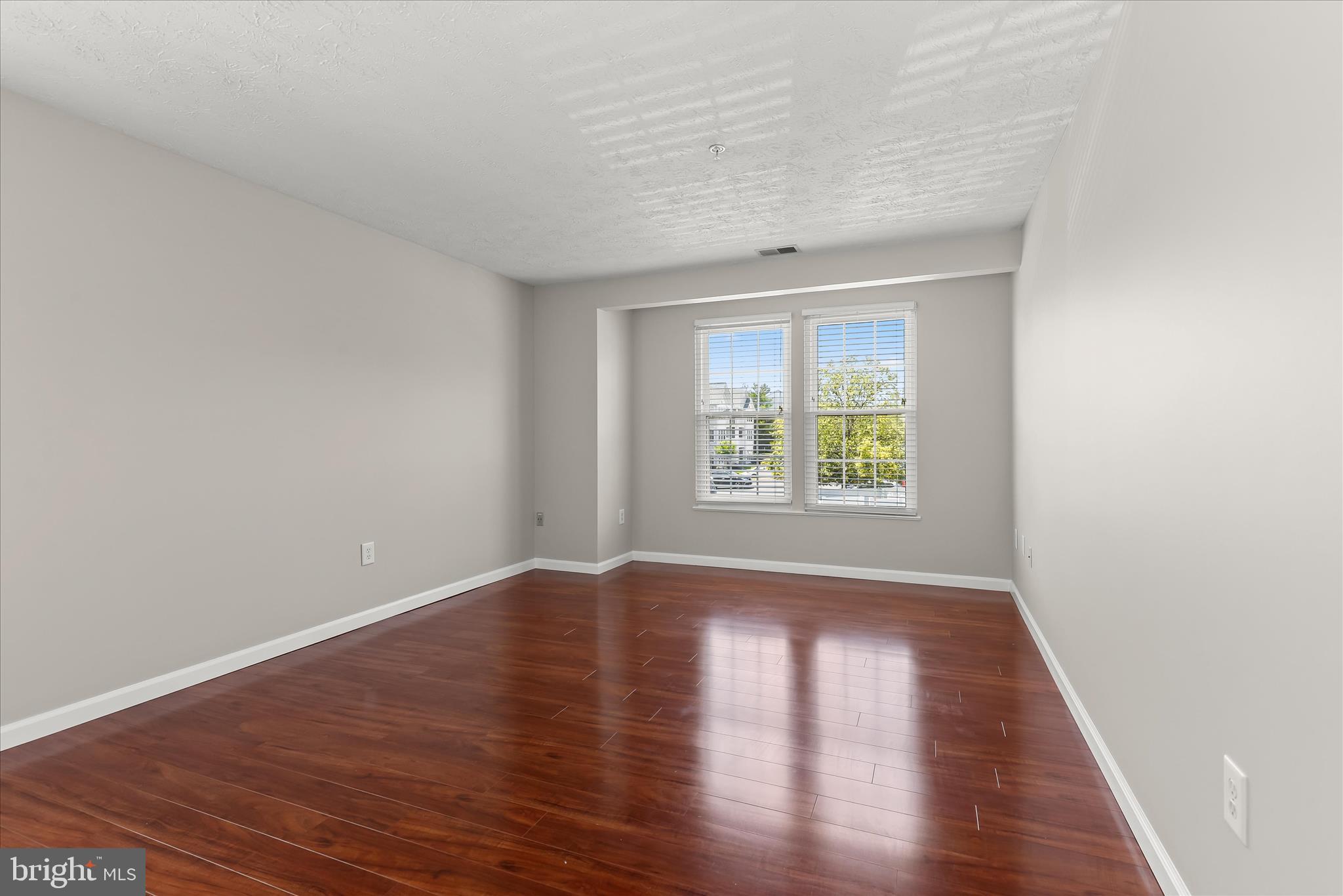 687 Winding Stream Way, Unit 204 Odenton, MD 21113 - Photo 19 of 36 Hardwood flooring