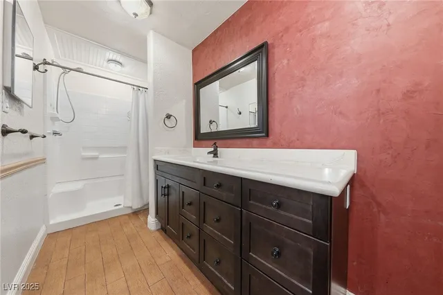 $949,000 | 1008 Santa Helena Avenue, Henderson, NV 89002