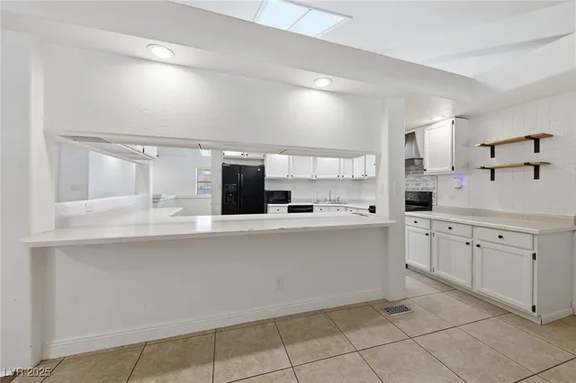 $949,000 | 1008 Santa Helena Avenue, Henderson, NV 89002