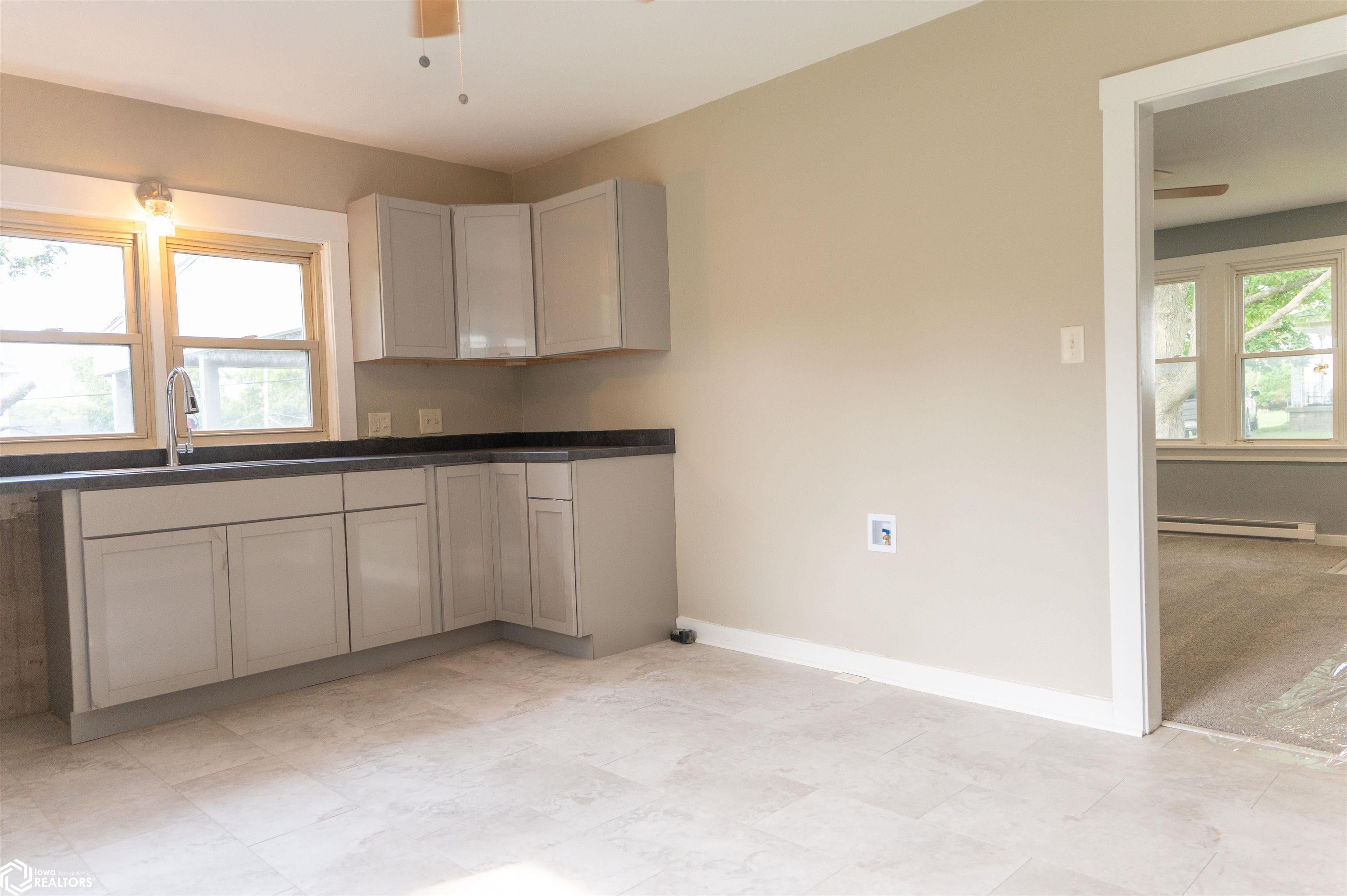 80 South 12th Street Hamilton, IL 62341 - Photo 9 of 27 Gallery Image 9