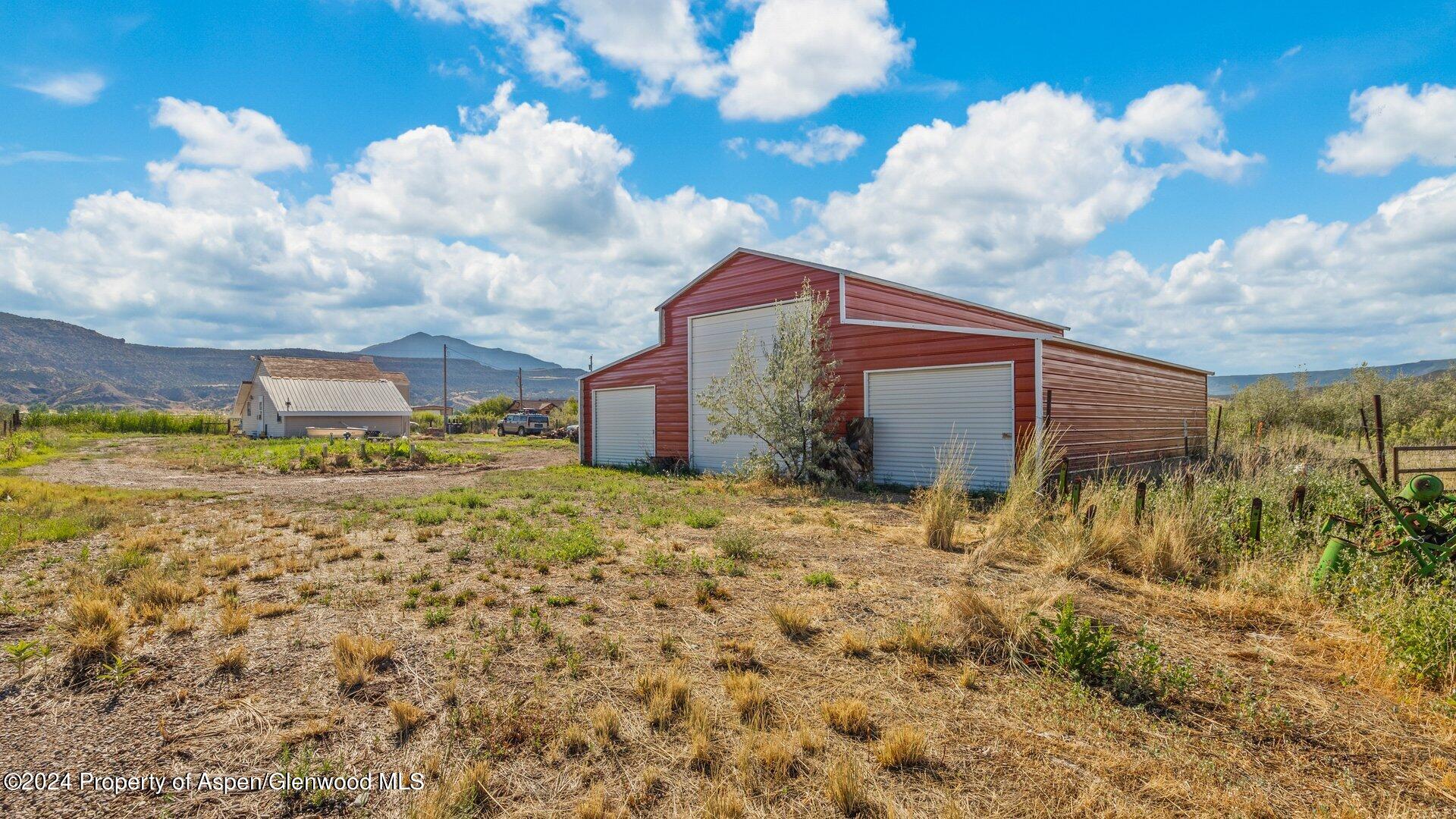 2050 45 Road De Beque, CO 81630 - Photo 5 of 14 2050 45 Rd-6