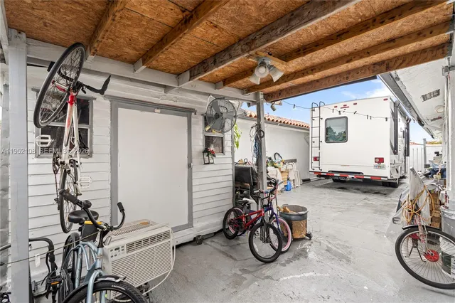 $590,000 | 6919 West 29th Way, Hialeah, FL 33018