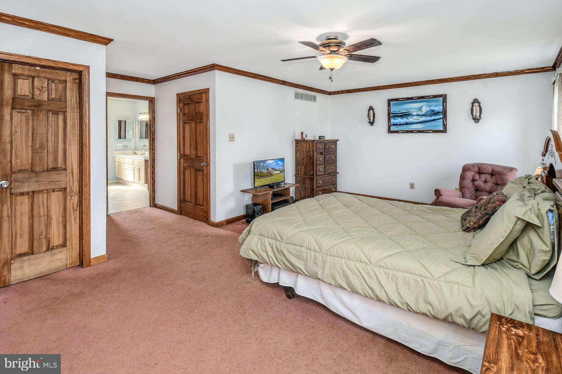 6013 German Road Pipersville, PA 18947 - Photo 20 of 30 Primary Suite #2