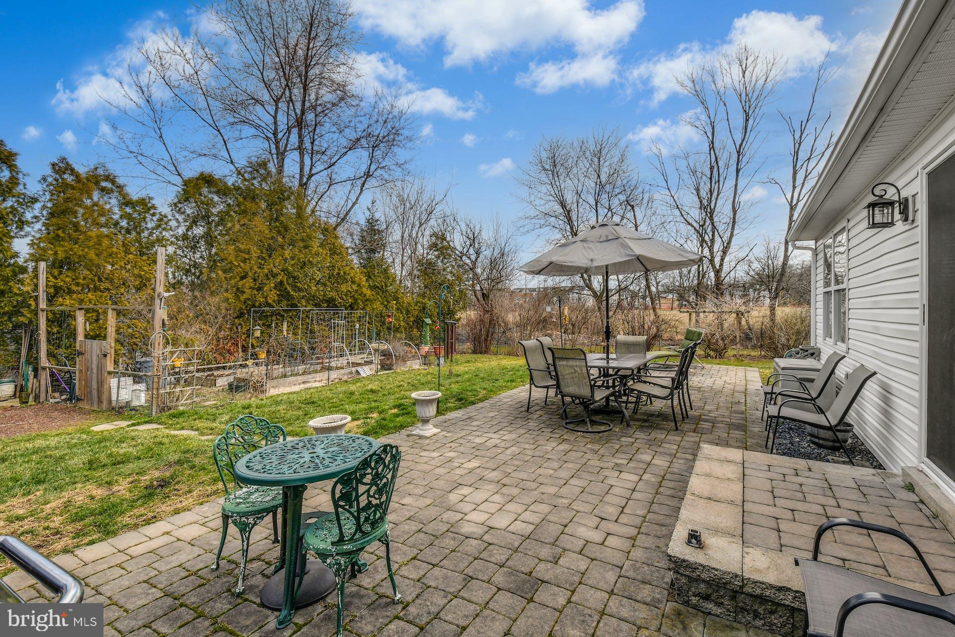 6013 German Road Pipersville, PA 18947 - Photo 22 of 30 Paver Patio