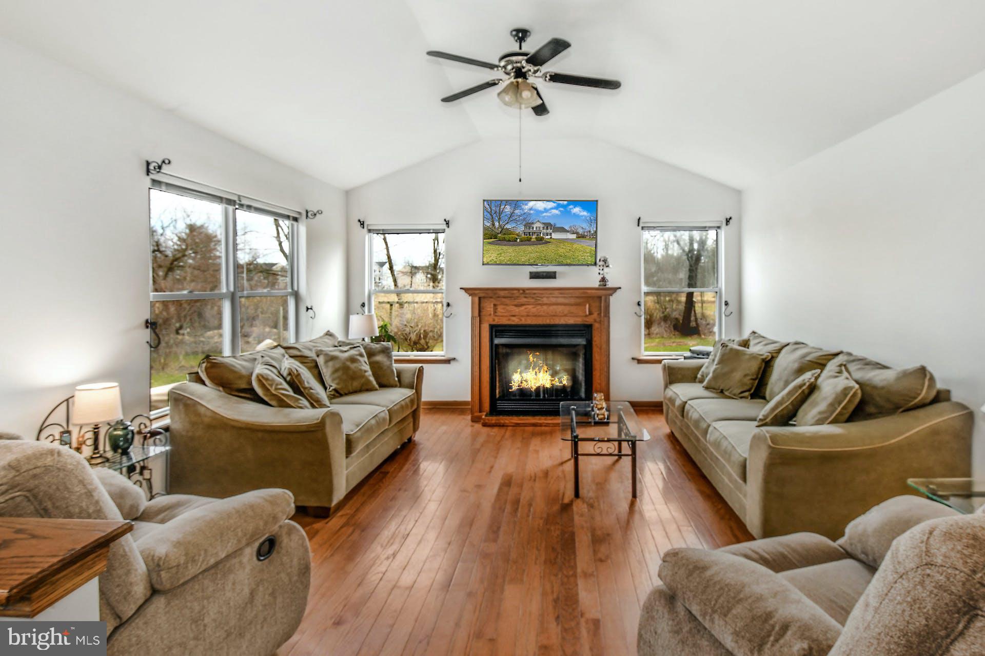 6013 German Road Pipersville, PA 18947 - Photo 10 of 30 Cathedral Ceiling in Family Room