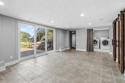 $1,099,999 | 4540 Enchanted Point, Mound, MN 55364