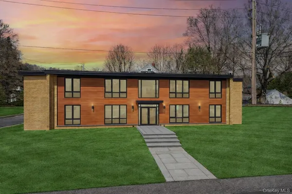 $4,900 | 325 Manville Road, Unit 203, Pleasantville, NY 10570